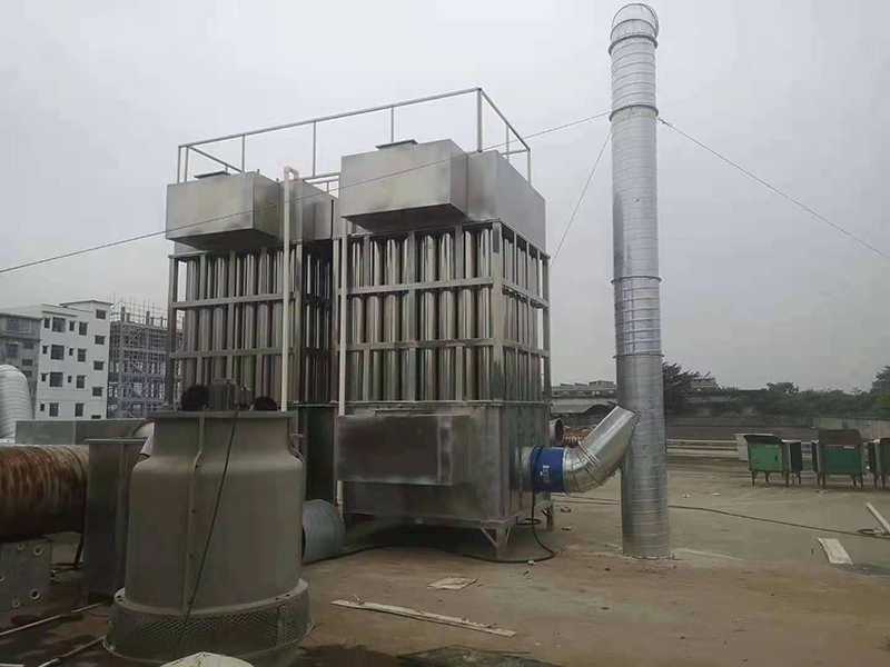 湿式高压静电除尘器